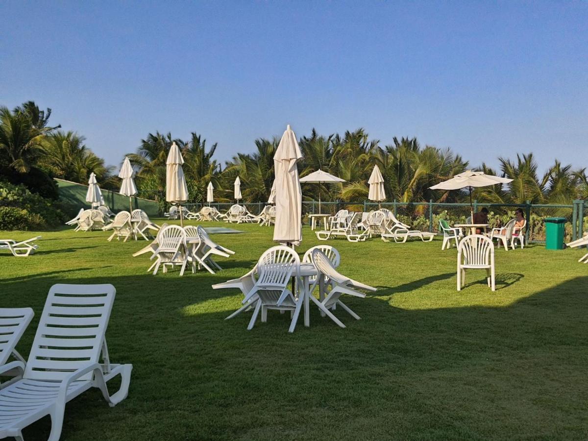 Guarajuba Pe Na Areia Apartment Ngoại thất bức ảnh